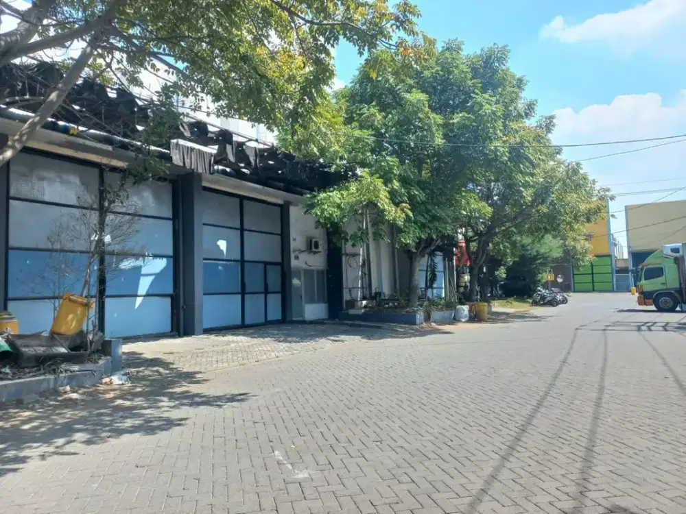 LUAS TANAH 642 M2!! DIJUAL GUDANG VIA LELANG DI RANGKAH KIDUL SIDOARJO (GUDANG SAFE n LOCK) – HARGA OBRALL!!