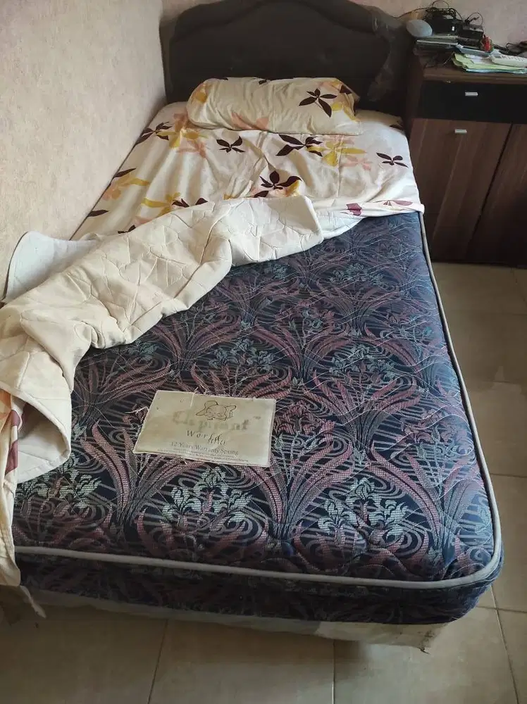 Springbed Merk Elephant Singgle ada 2 Buah Spring bed