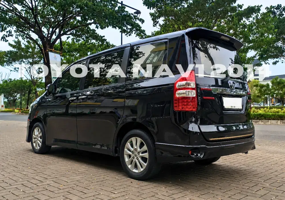 Toyota Nav1 2014 Bensin