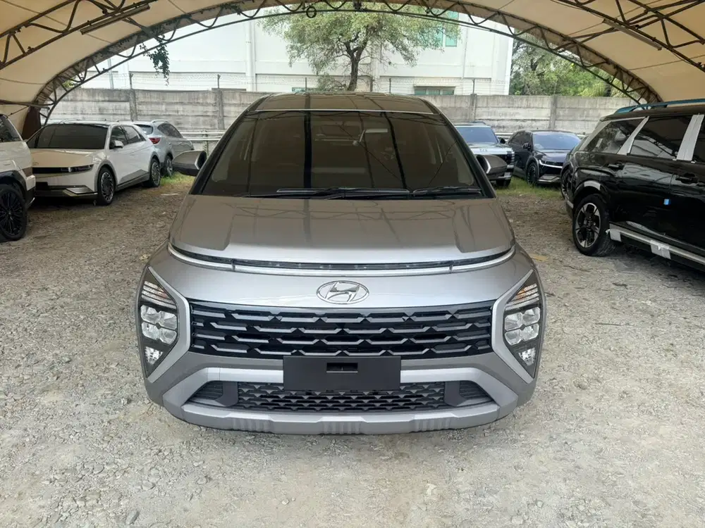 Hyundai Stargazer Essential AT 2026