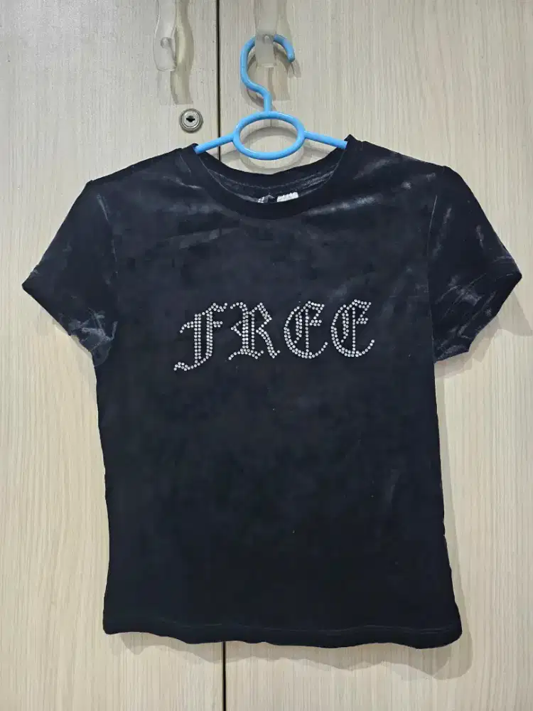 Kaos atasan hnm