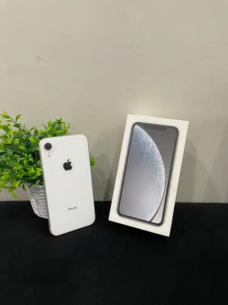 IPhone XR 64GB White mulus Fullset BH 100% 3Utool 100 Sinyal Permanen