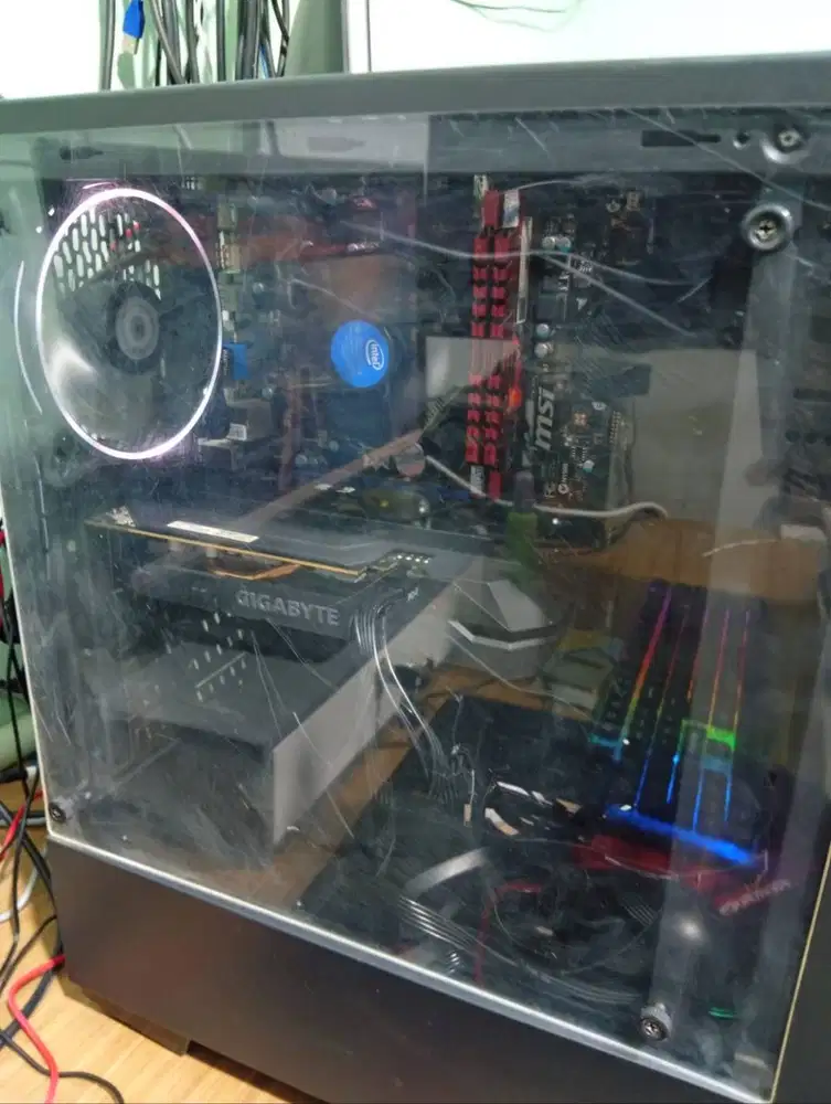 PC intel  core i5 + RTX 2060
