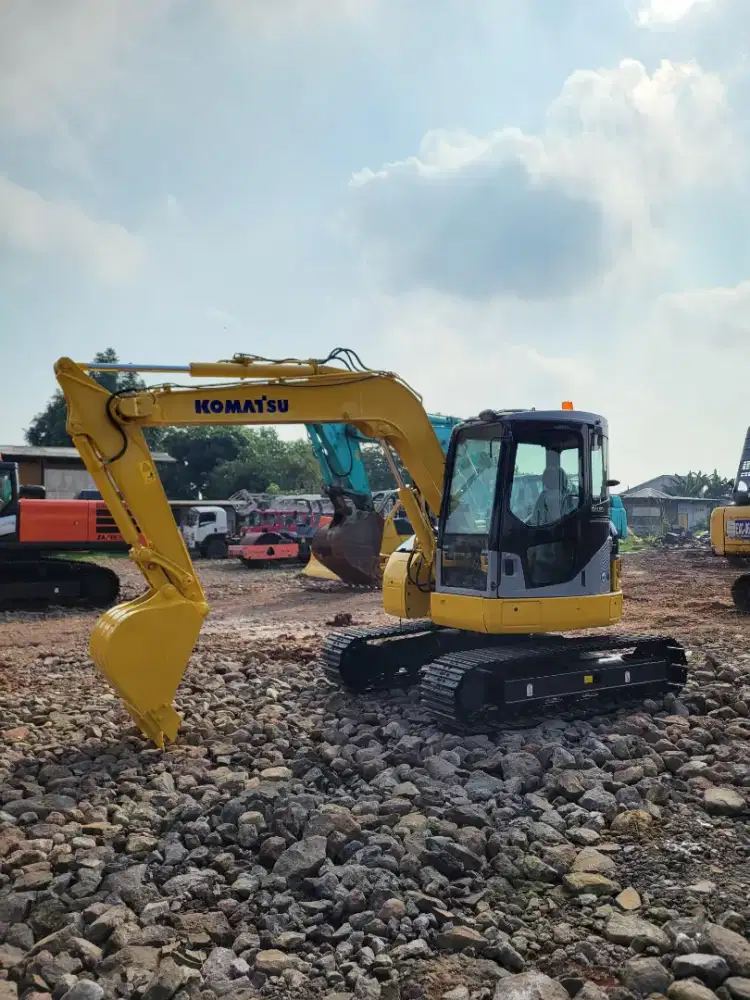 Komatsu PC78US-6 Tahun 2026