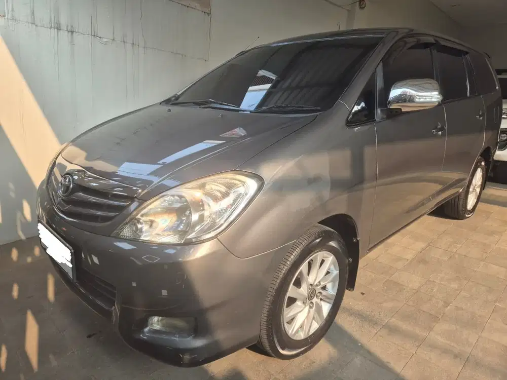 Toyota Kijang Innova 2008 Bensin