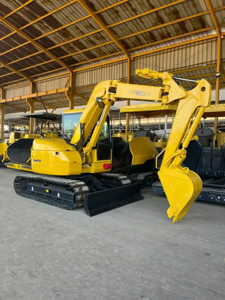 Komatsu PC78UU-8 Tahun 2026
