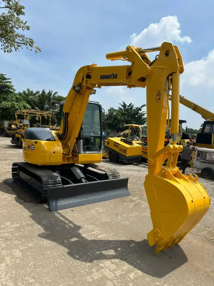 Komatsu PC78UU-6EO Tahun 2022