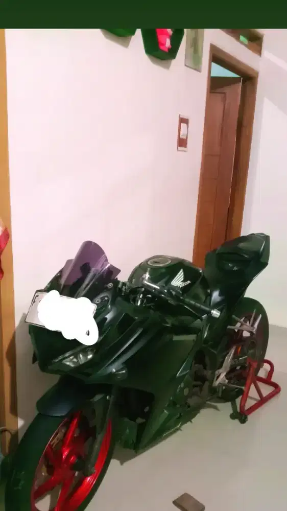 Honda CBR 150 R 2020