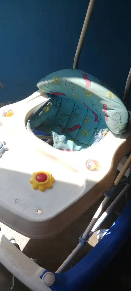 Baby walker merk family