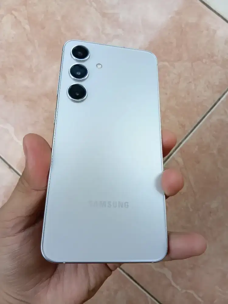 Samsung S24 RAM 8/256 Resmi