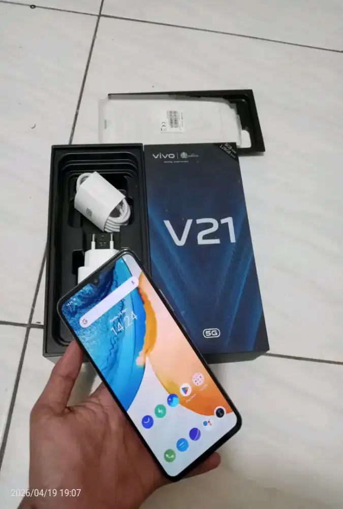 Vivo V21 5G 8/128