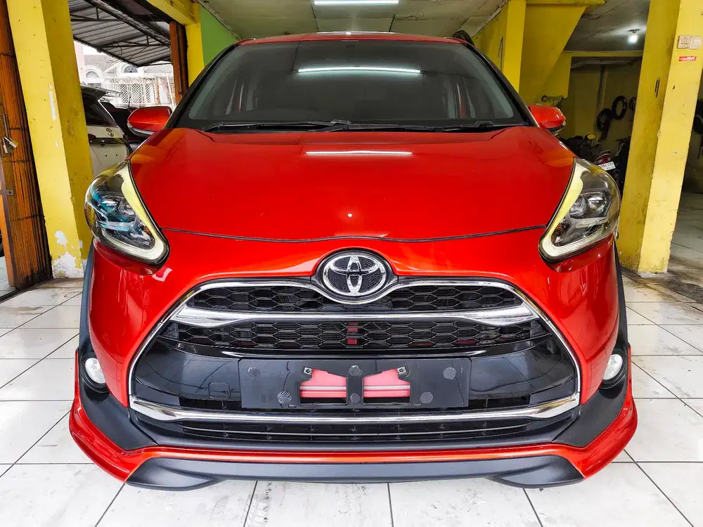 LOW KM 70RB..! TOYOTA SIENTA Q CVT AT 2019 MATIC PERFECT D'ATAS V 2018