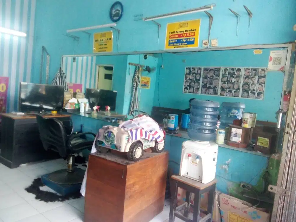 Dijual isi barber seluruhnya konplit