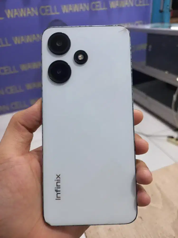 Infinix Hot 30i Ram 8/128