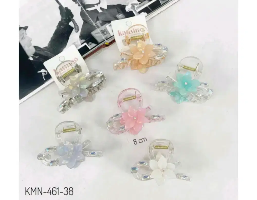Jepit Jedai Salon Besar Acc Btk Kupu-Kupu Shimer Mix W UK 8 CM