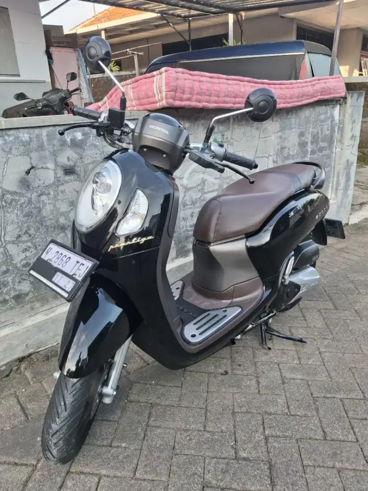 Dijual Sepeda Motor Honda Scoopy Prestige. Tahun 2022