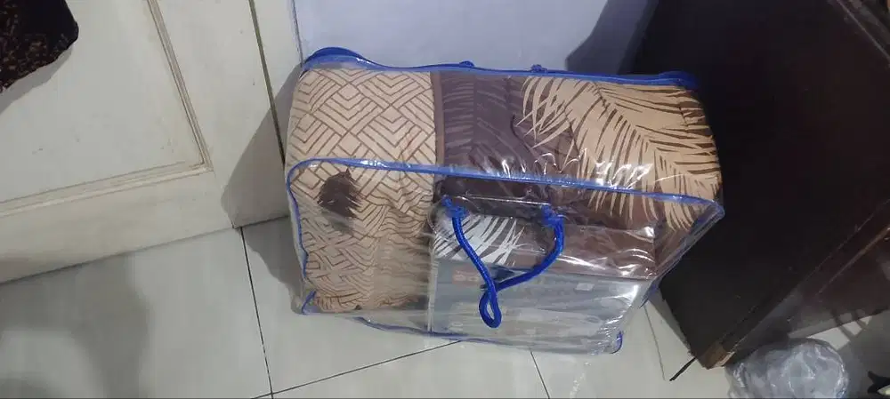 Bed cover lady rose bahan bagus tidak luntur