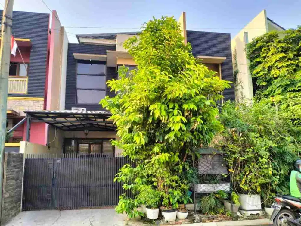 Dijual Rumah cantik siap huni bebas banjir di grand galaxy bekasi selatan