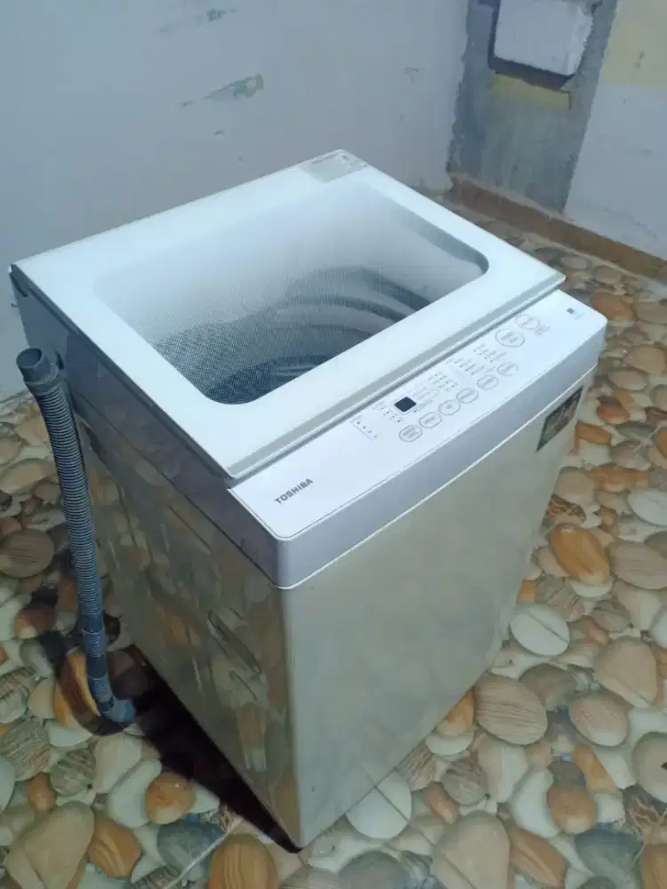 Mesin cuci 1 tabung top loading Electrolux