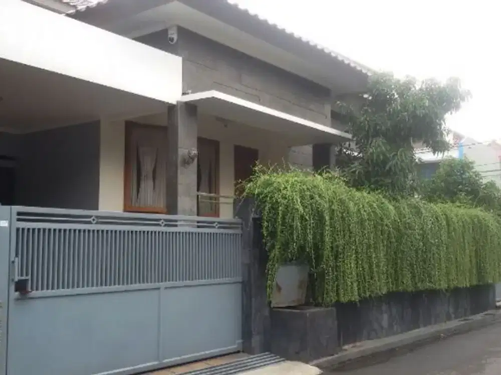 Buah Batu, Turangga. Rumah Mewah Siap Huni Di Kota Bandung
