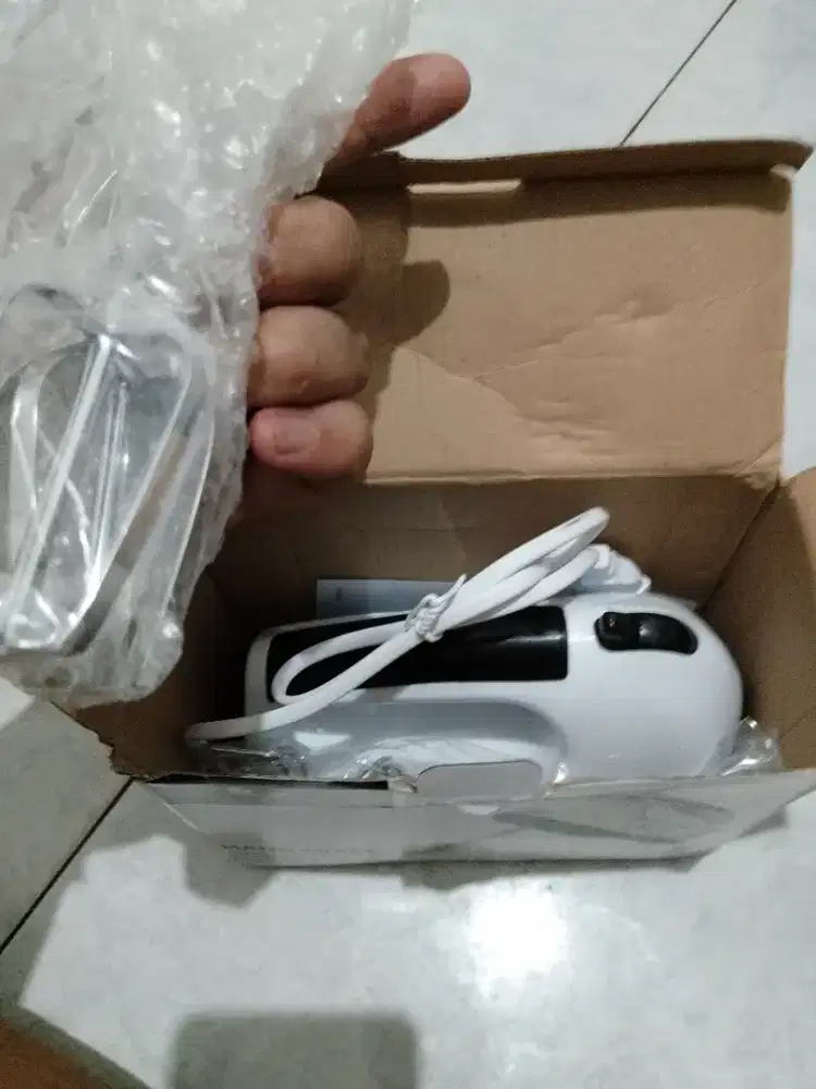 Hand mixer han river