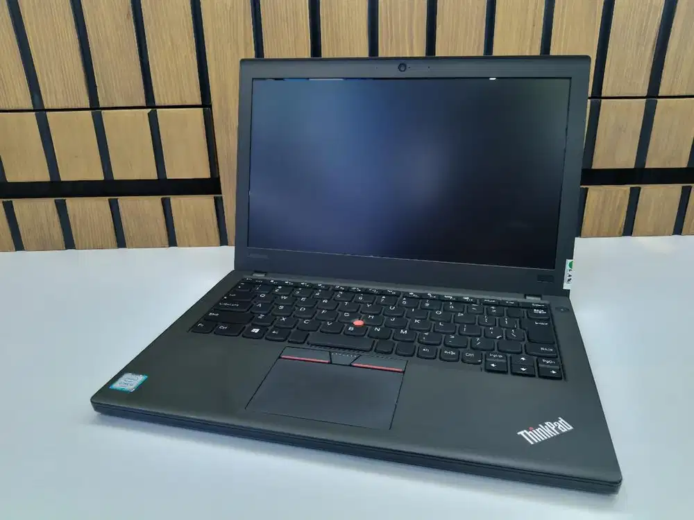 Lenovo X270 intel core i3 gen6 4Gb