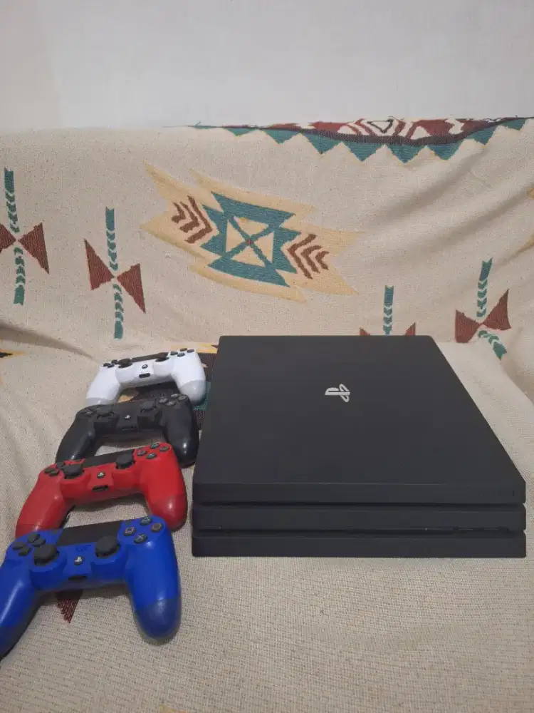 PS4 PRO 2 TB SERI 9 (SERI TERBAIK) FULL GAME WITH BOX