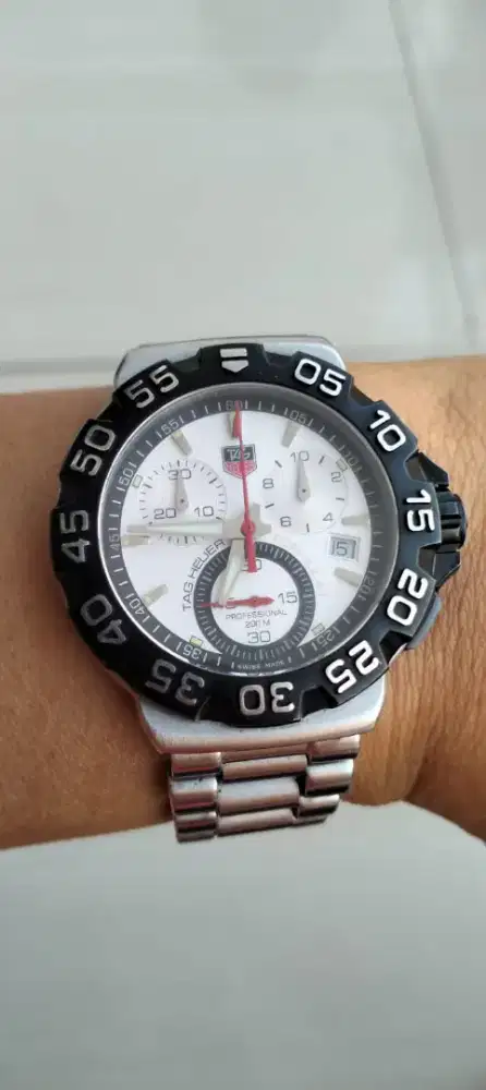 Jam Tag heuer formula 1