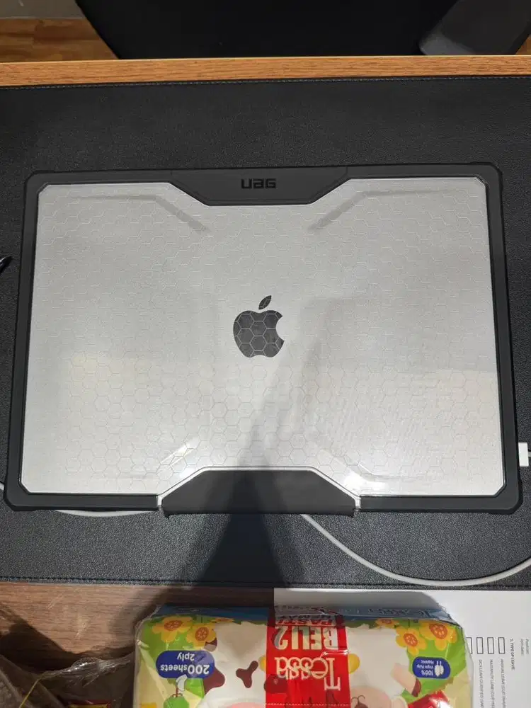 FOR SALE MACBOOK PRO M1 PRO