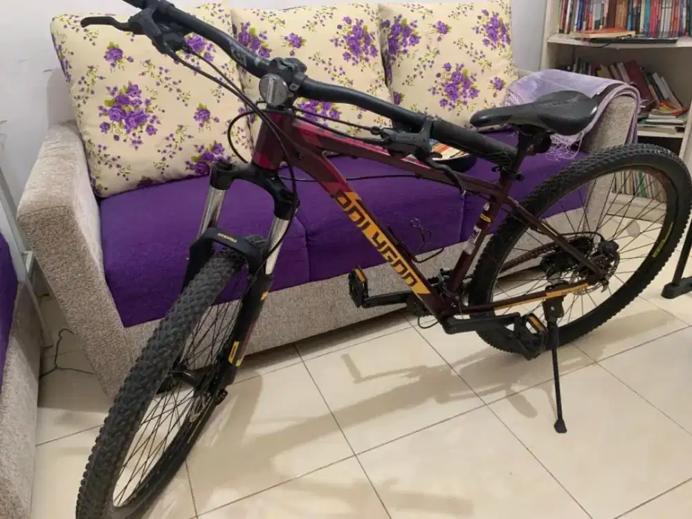 Sepeda Polygon Premier 4 Second Like New