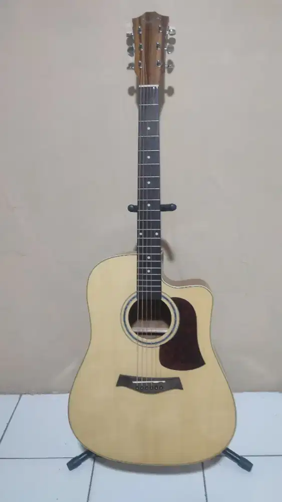 Gitar merk Cowboy original tipe GWC 360 NT Equalizer Tuner AW 1
