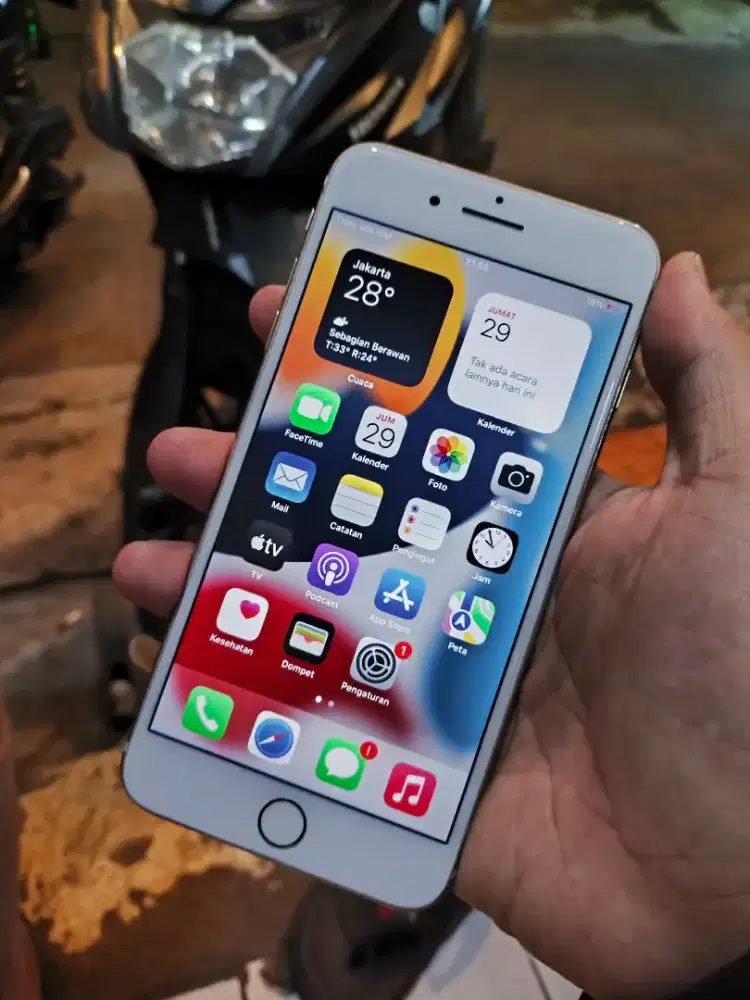 IPHONE 7+ 128GB IBOX FULLSET