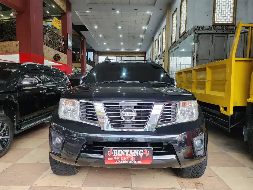 NISSAN NAVARA MT 2012 KM RENDAH / MODEL THN 2013 [BINTANG MOTOR]