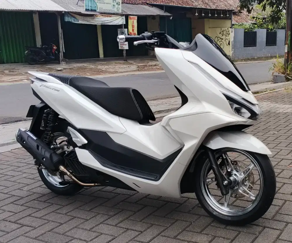 Pcx 160 ABS warna putih