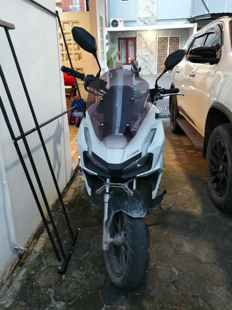 Honda ADV 160 WHITE MATE