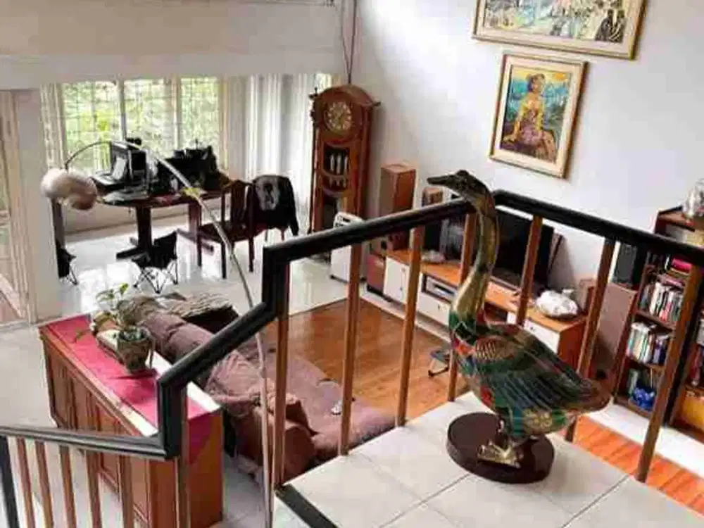 Rumah Murah Luas Asri LT 400 Di Setiabudi Sersan Bajuri dekat Setiabudi Regency Bandung Harga 2,5 Milyar