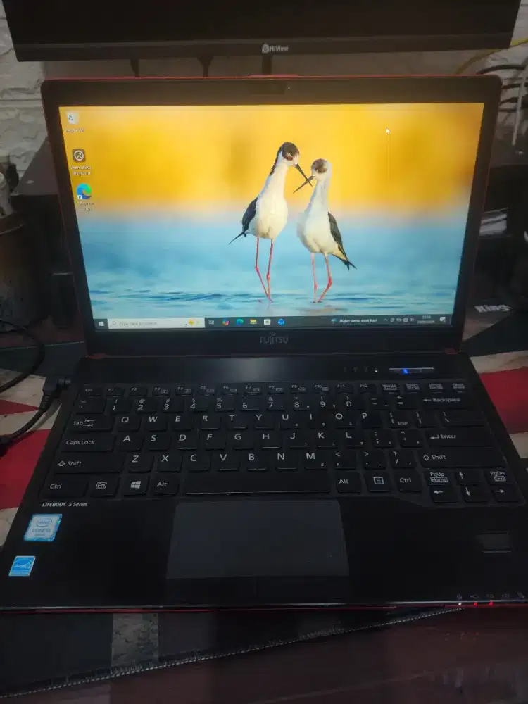 Laptop Fujitsu Lifebook S936 i5-6200U Ram 8 SSD 256