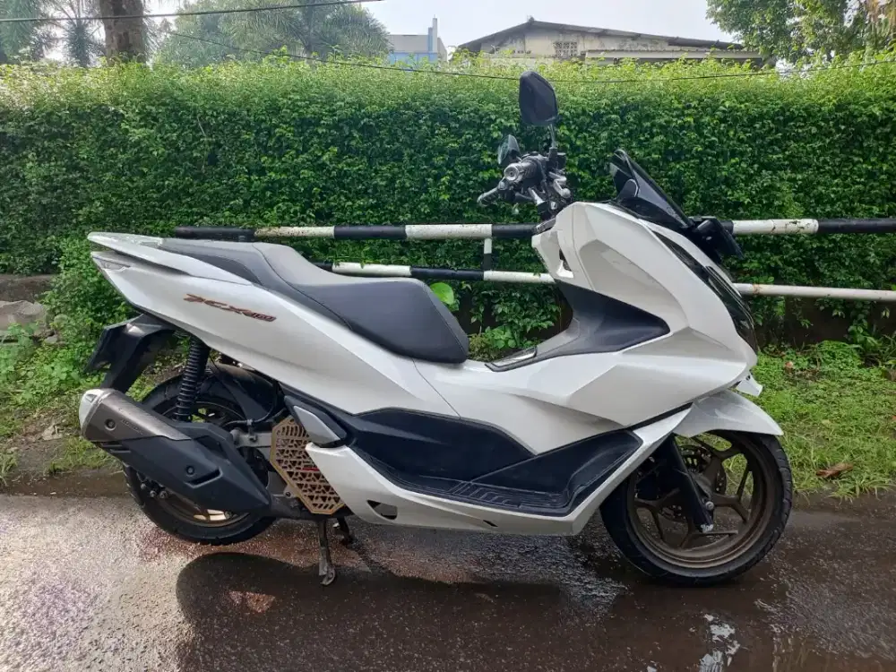 Honda pcx abs 160 tahun 2023