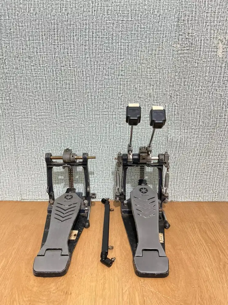 Double pedal drum yamaha flying dragon