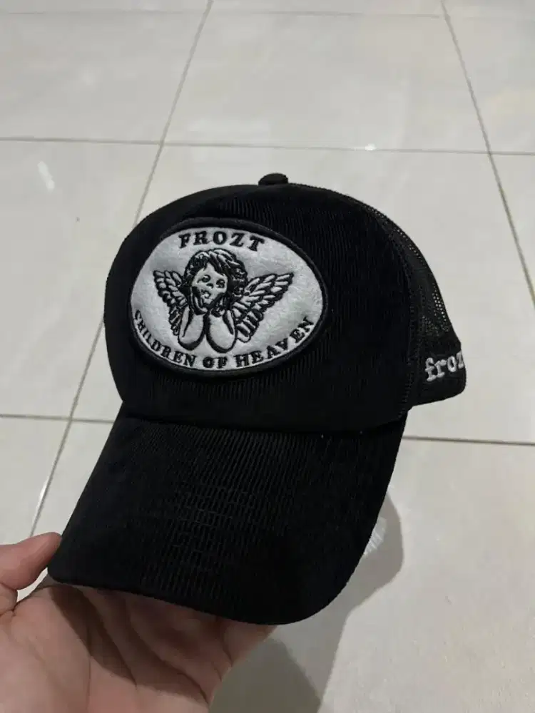 Trucker cap/topi merk frozt