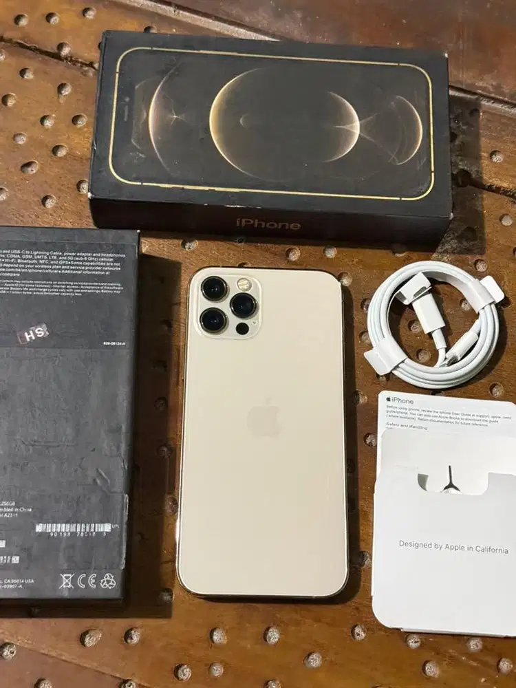 iPhone 12 Pro 256GB All Operator Perfect