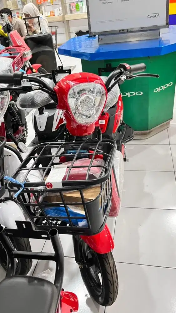 SEPEDA LISTRIK MURCE 3 JUTAAN RUBICK RAVENA RM 2
