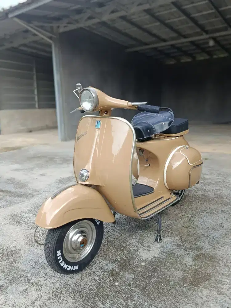 Vespa vbb 1964 plat B pajak on