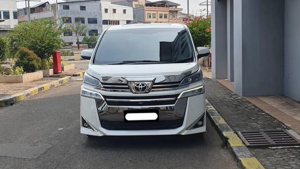 Km63rb toyota vellfire g atpm 2018 putih pajak panjang