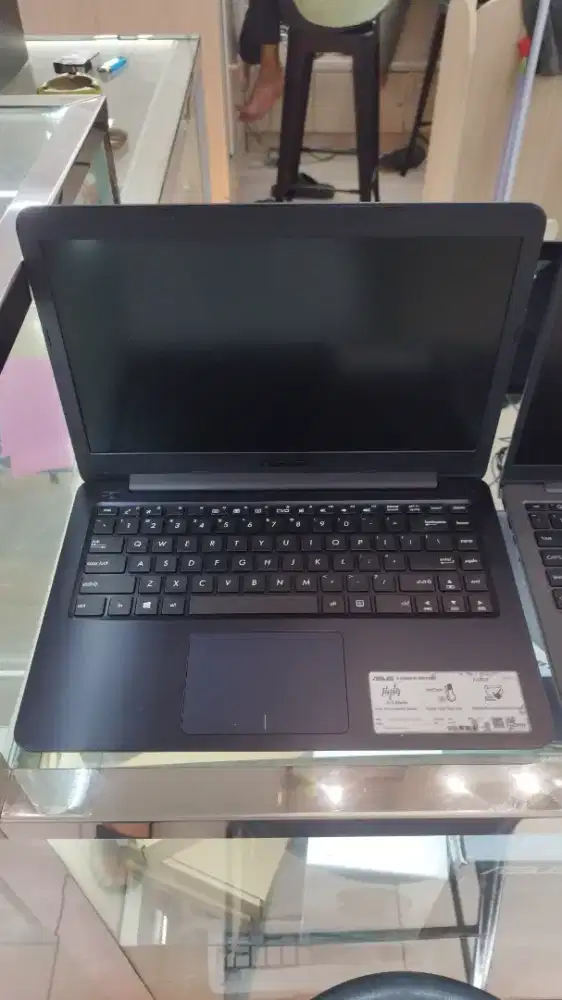 Laptop Asus AMD E2