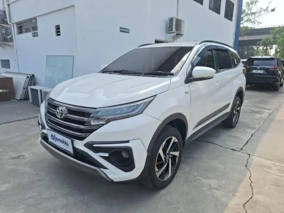 KM LOW PAJAK HIDUP TOYOTA RUSH 1.5 S GR SPORT BENSIN-AT