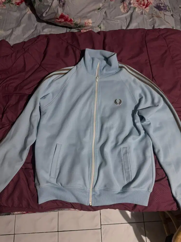 dijual jaket tracktop fred perry