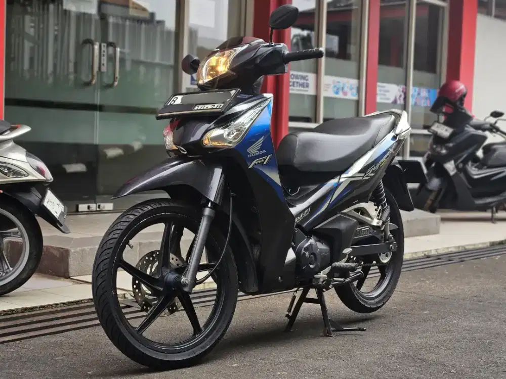 SUPRA  - X 125 FI HELM - in 2017