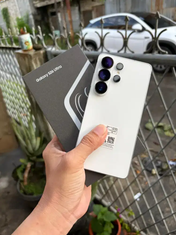 Samsung S26 Ultra 5G 12/256 Garansi Resmi Mei 2027