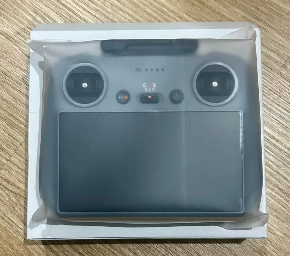 DJI RC 2 (layar) Remote Controller, BARU , Belum aktivasi, resmi TAM